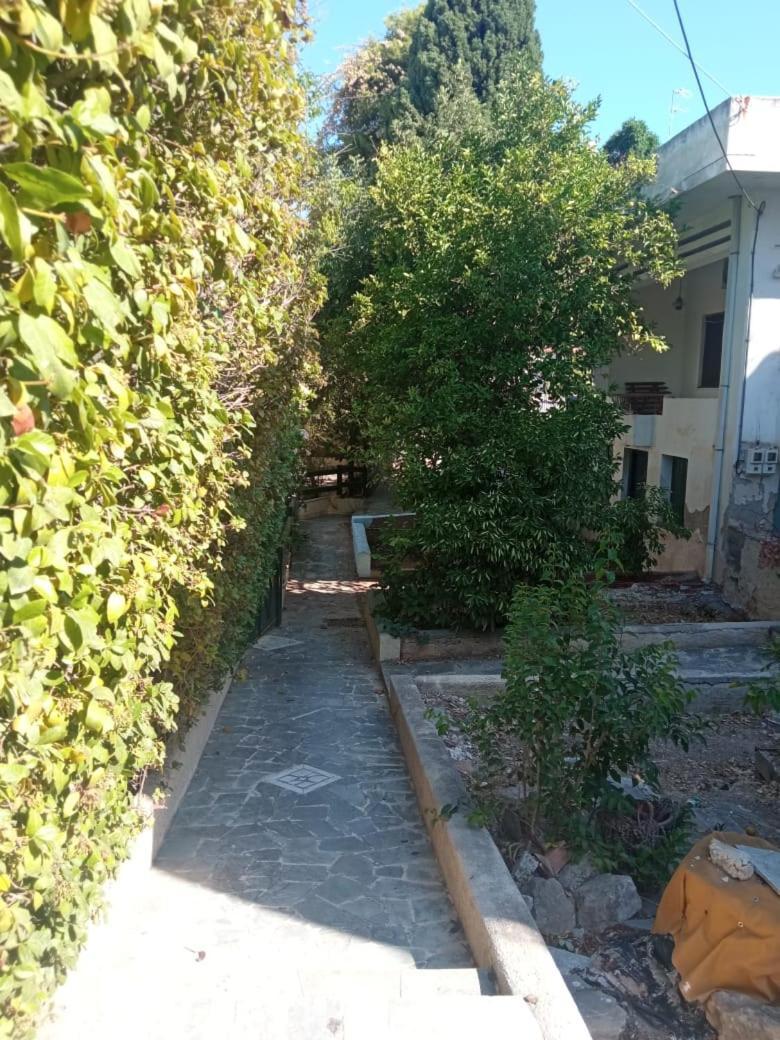 Utopia Suites Aegina Kültér fotó